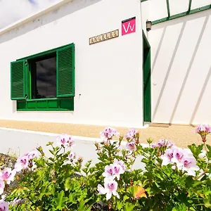 https://casa-angeles-1.puertodelcarmen-hotels.org